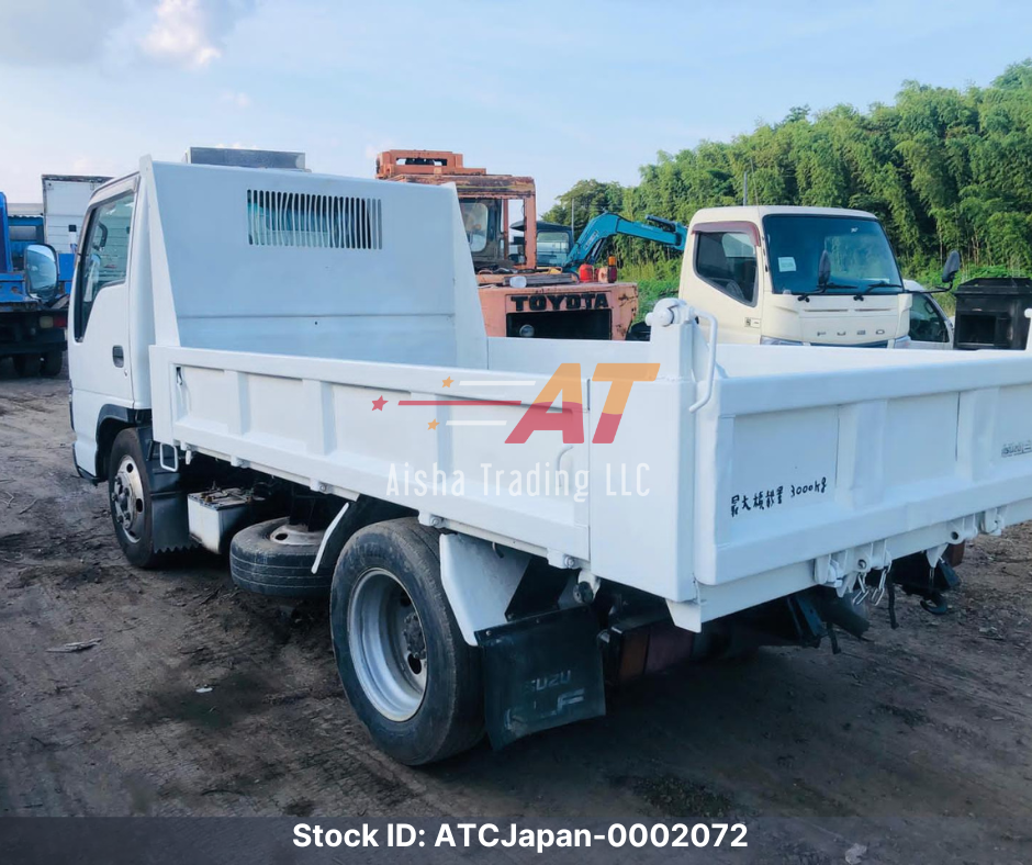 2009 Isuzu Elf
